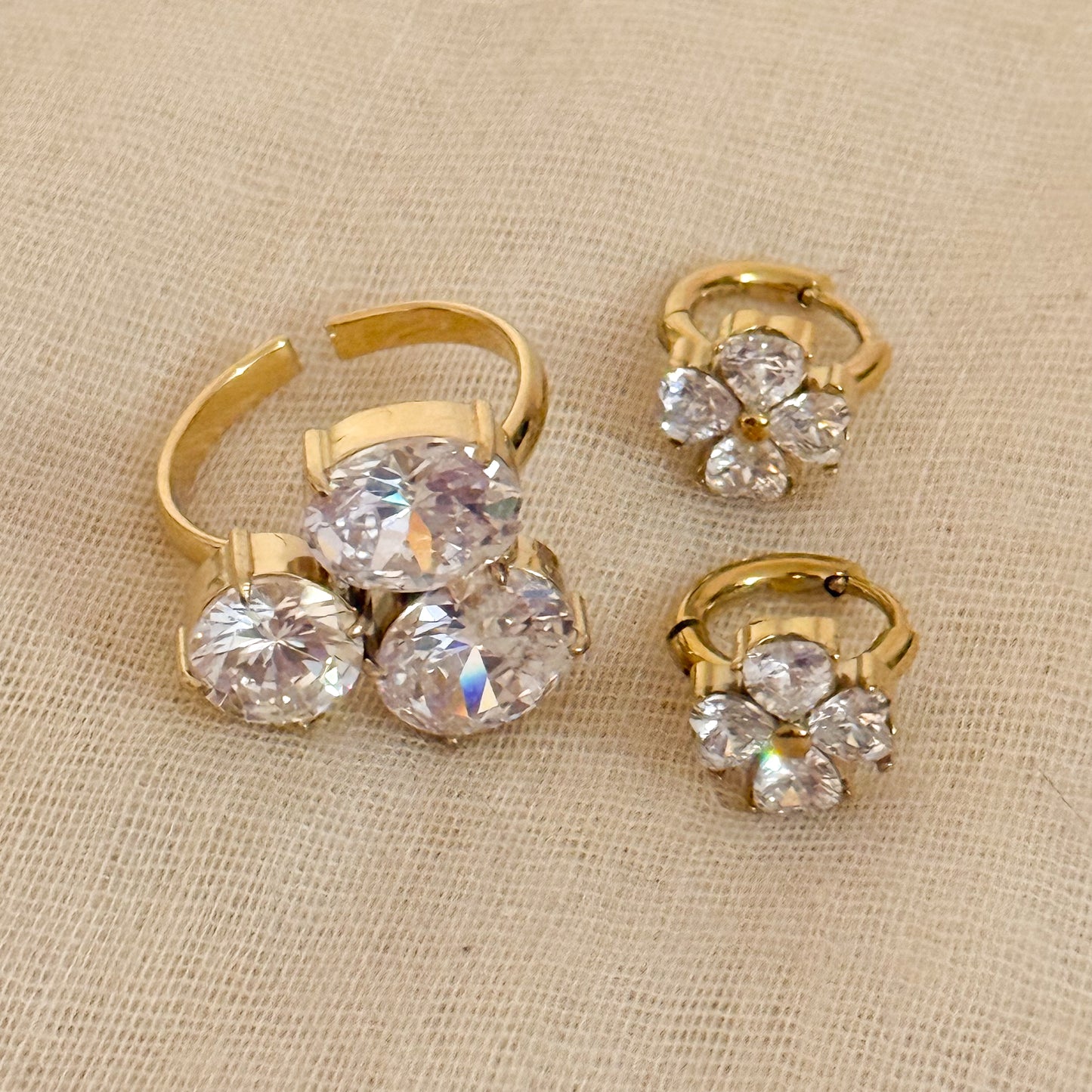 Anillo Viena Luz Ajustable (tres brillos)