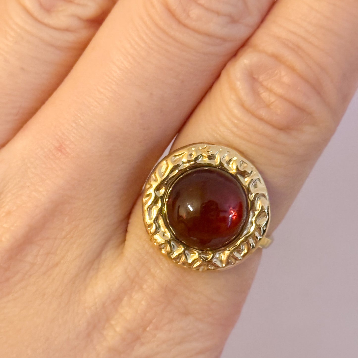 Anillo Esfera Bombon (oscuro/marrón)