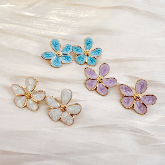 Pendientes Flor Cielo  3 Colores（Flor Esmaltada Azul Serena）