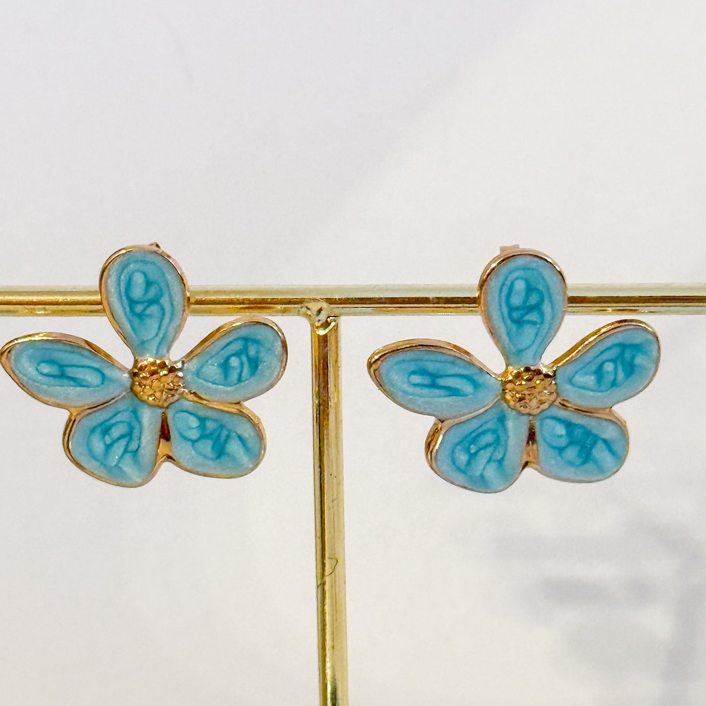 Pendientes Flor Cielo  3 Colores（Flor Esmaltada Azul Serena）