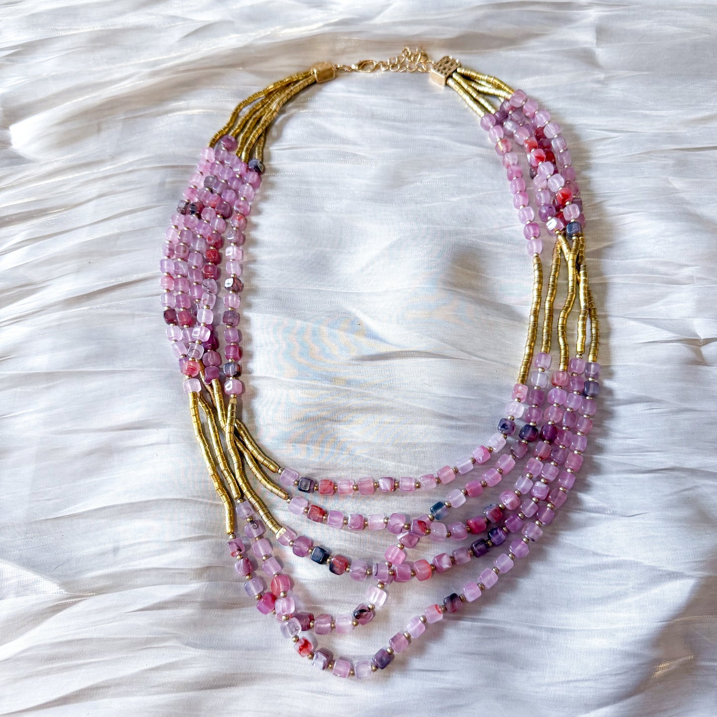 Collar Luz de Arena（Dos colores cuentas）