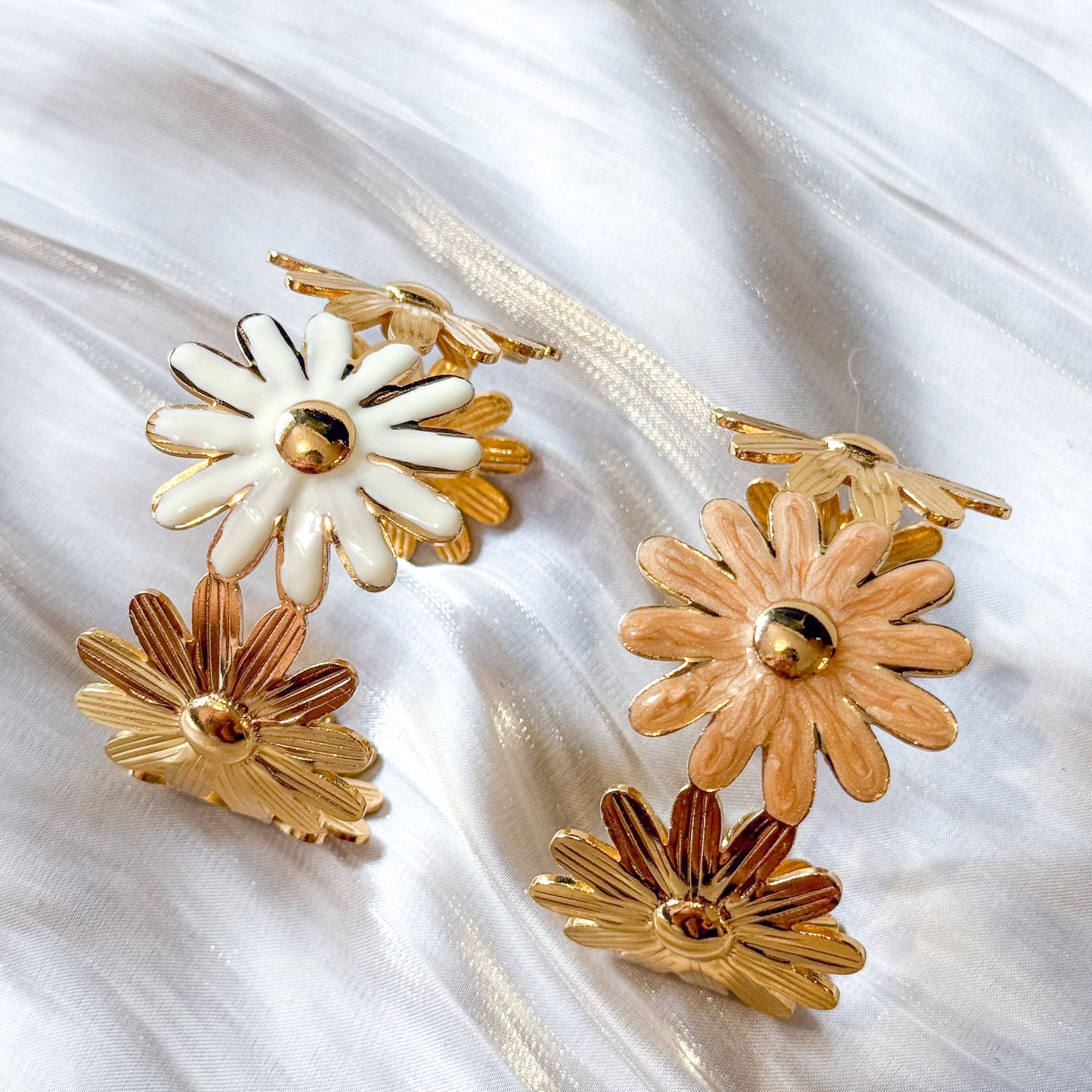 Brazalete Daisy FLOR（Blanco/Naranja）