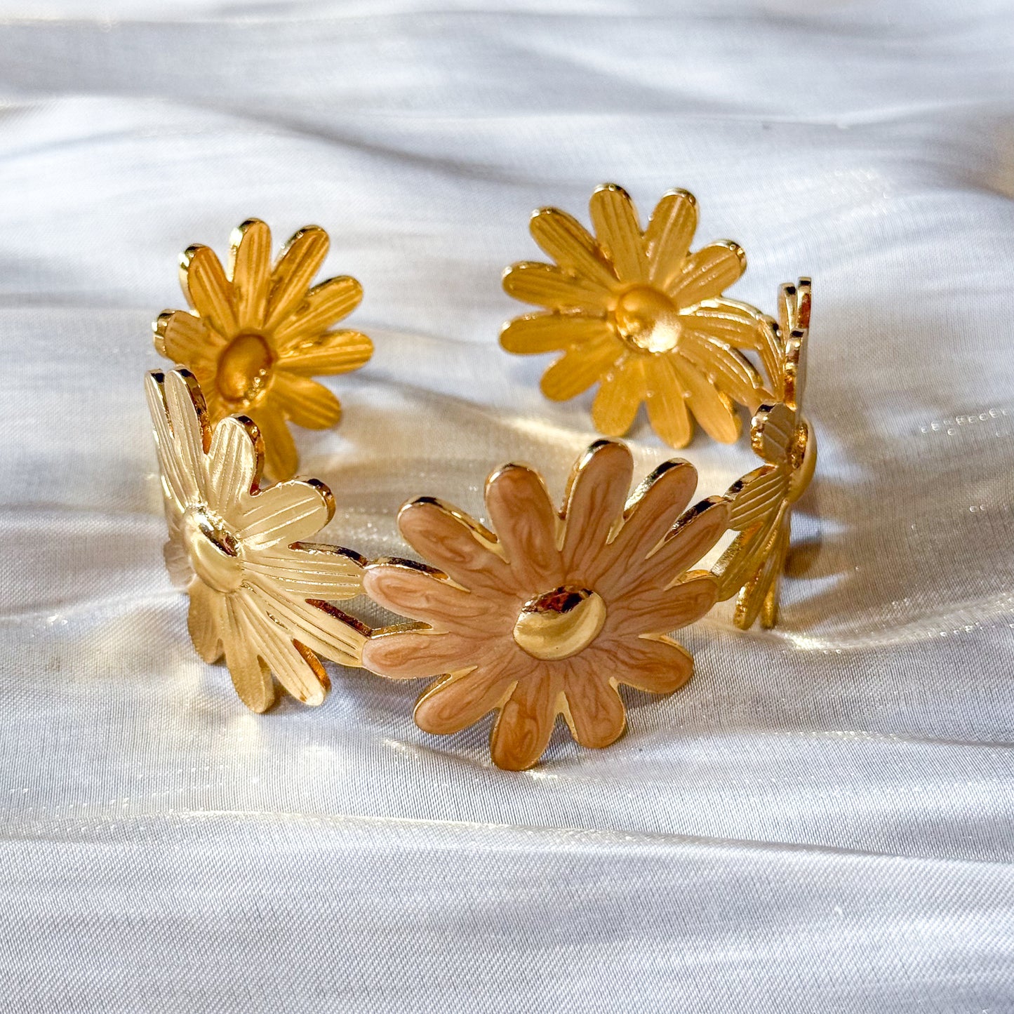 Brazalete Daisy FLOR（Blanco/Naranja）