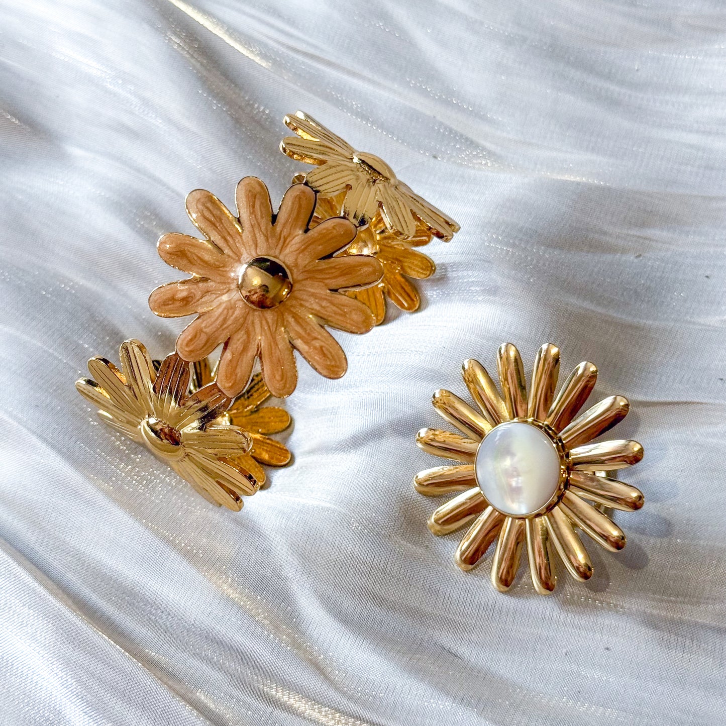 Anillo Margarita Ajustable (Flor nacado)