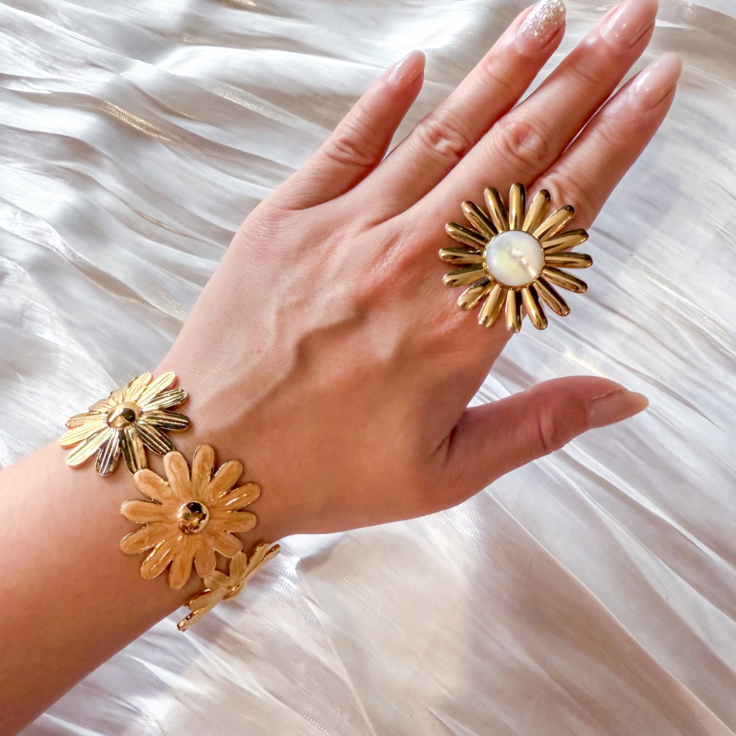 Brazalete Daisy FLOR（Blanco/Naranja）