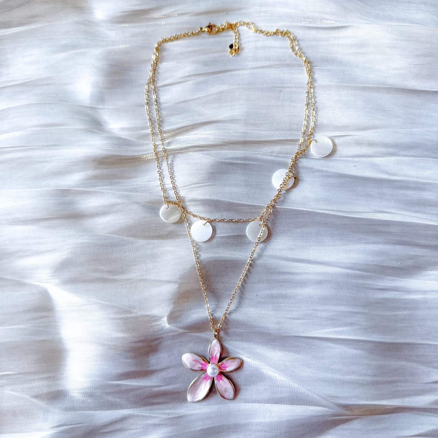 Collar Flor de Cerezo （nacado）