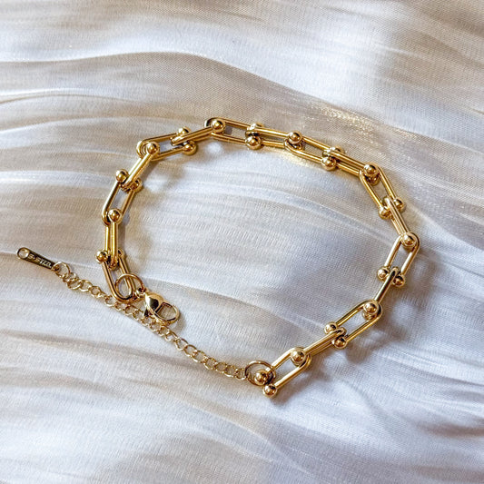 Pulsera Lien （eslabon dorada）