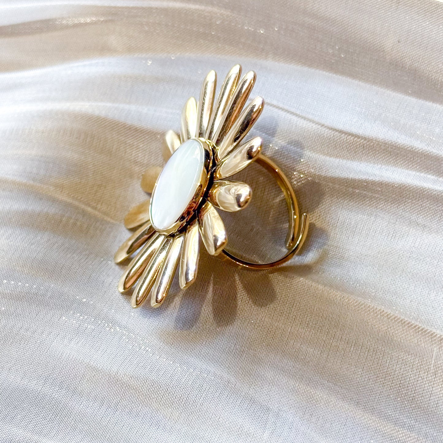 Anillo Margarita Ajustable (Flor nacado)