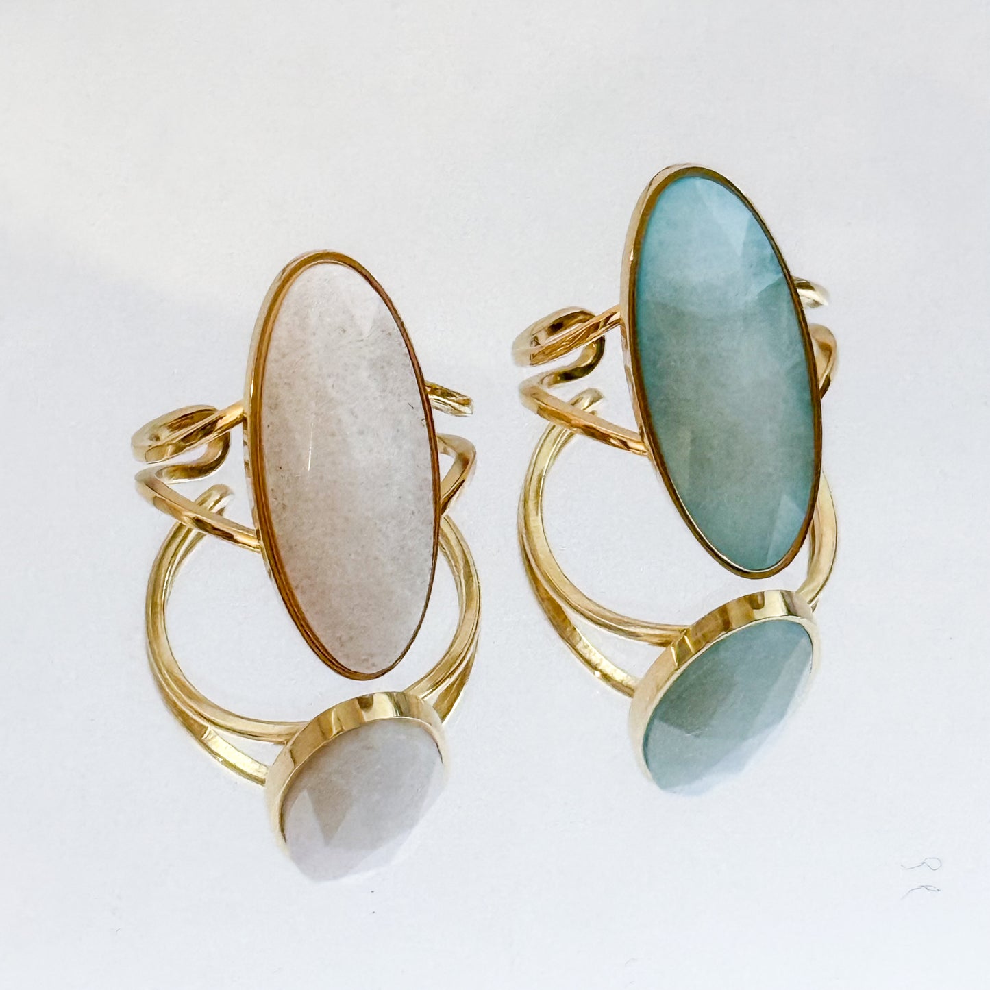 Anillo Gemma Oval (3 Colores) Ajustable