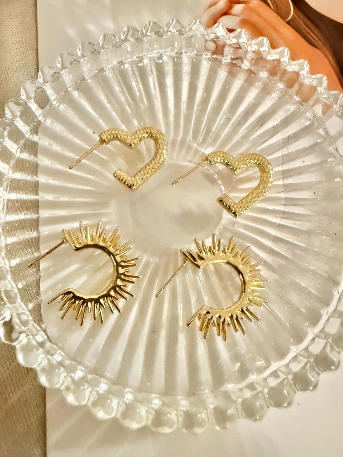 Pendientes de Forma Corazon / Sol