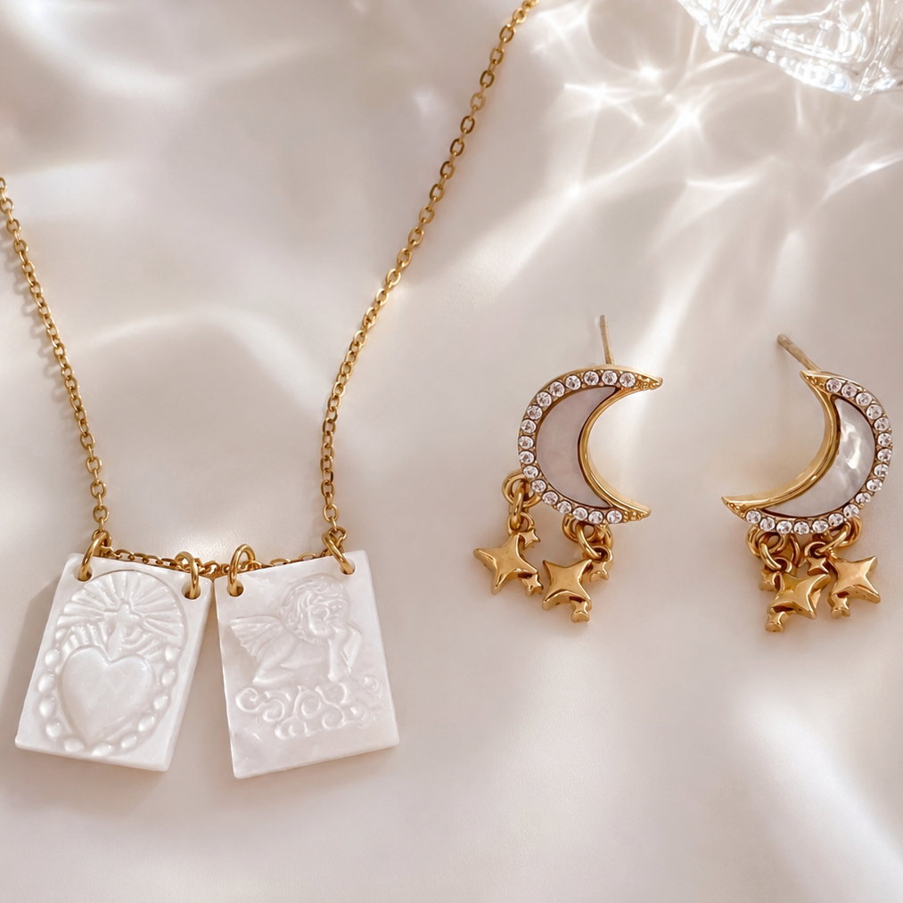 Look Moon Angel （collar& pendiente luna）