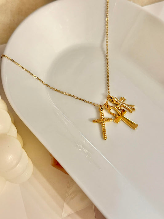 Collar Tres Cruces