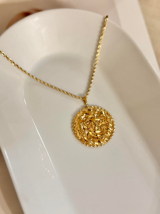 Collar Medalla Leon
